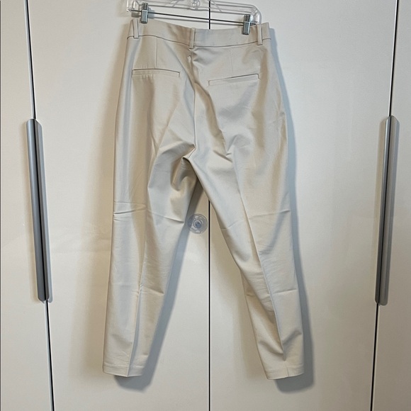 H&M NWOT Women's Cream Tailored Straight-Leg Pants, Size 14 - Picture 10 of 10